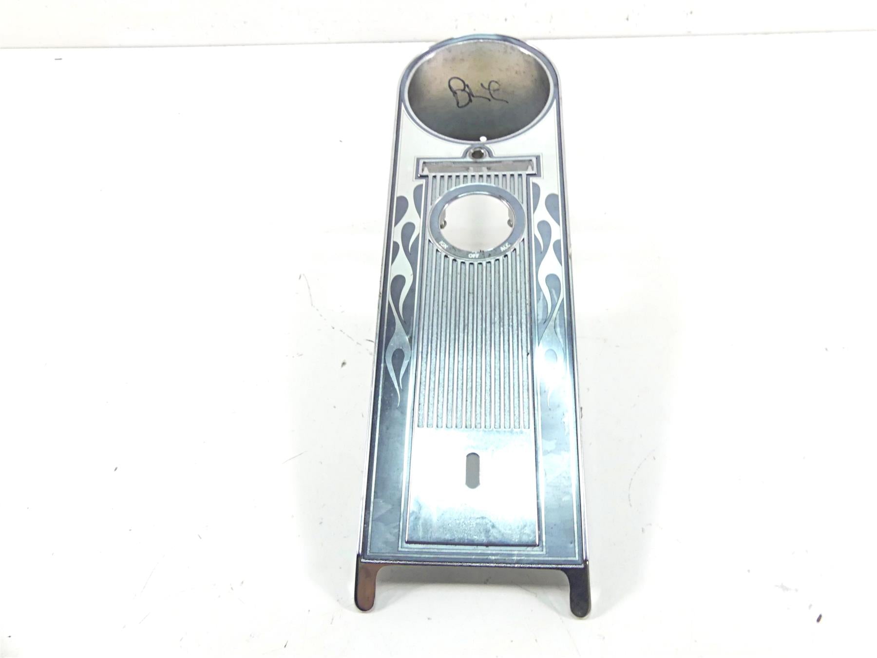 2007 Harley Touring FLHRC Road King Fuel Tank Dash Console Flames 60960-99 {{ shop.shopifyCountryName }} - Mototech271