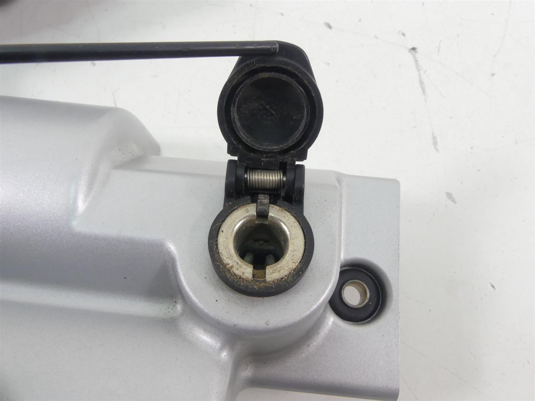 2001 BMW R1150 GS R21 Engine Starter Motor & Cover 12412306700 {{ shop.shopifyCountryName }} - Mototech271