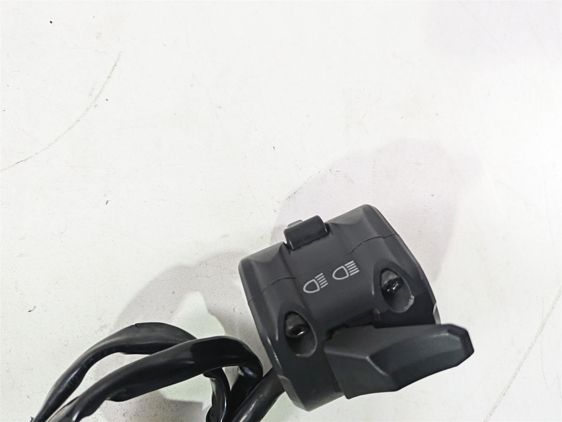 2015 Ducati Hypermotard 821 SP Left Hand Turn Signal Control Switch 65110141A {{ shop.shopifyCountryName }} - Mototech271