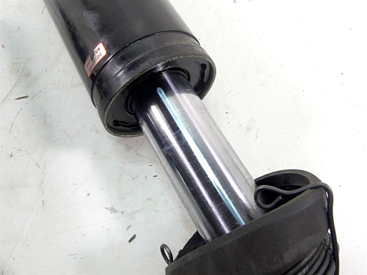 2006 Harley Touring FLHTCU SE E-Glide Rear 13" Air Shock Damper Set 54565-09 {{ shop.shopifyCountryName }} - Mototech271