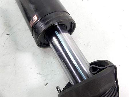 2006 Harley Touring FLHTCU SE E-Glide Rear 13" Air Shock Damper Set 54565-09 {{ shop.shopifyCountryName }} - Mototech271