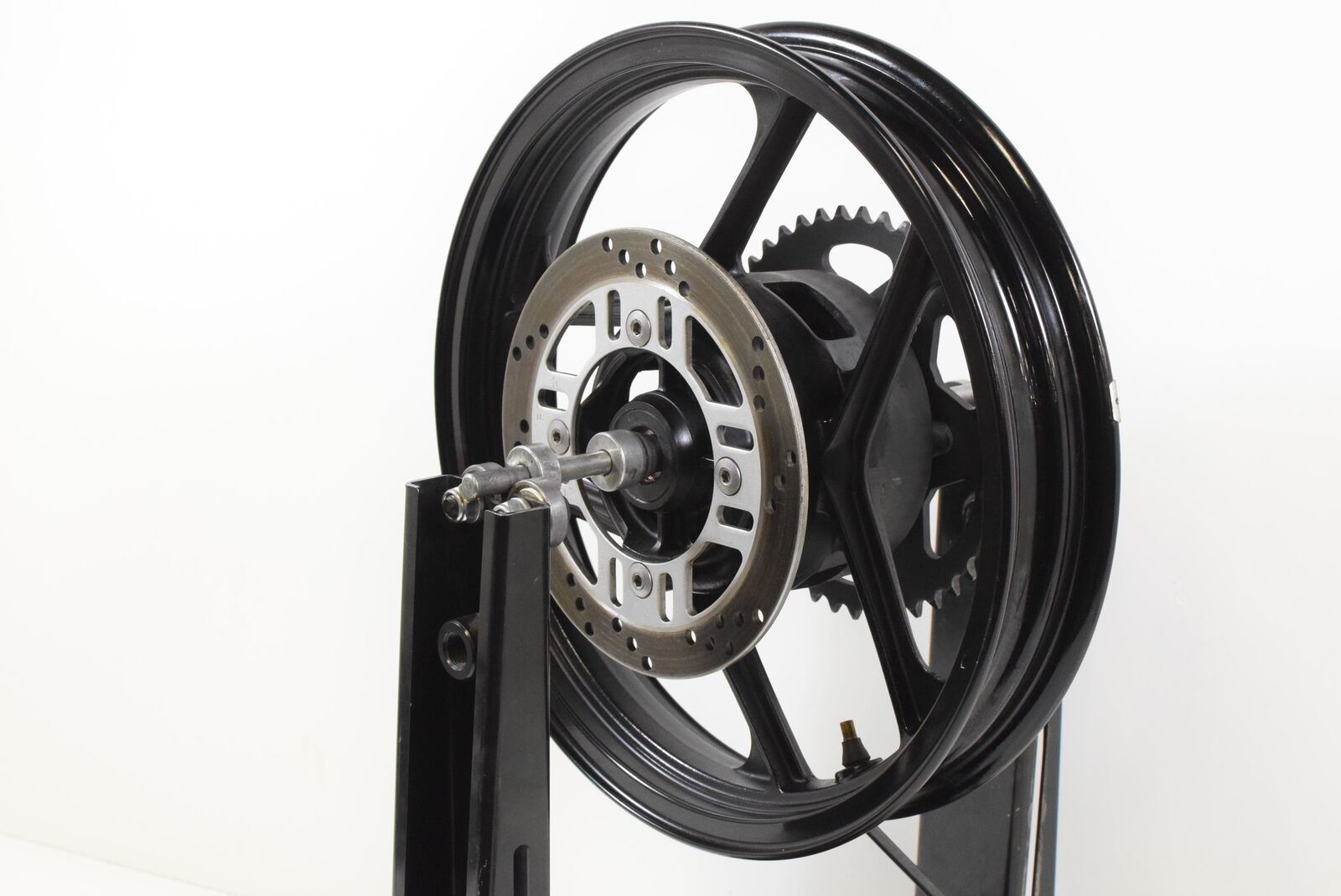 2006 Kawasaki EX250R EX250 R 16x2.5 Ninja Rear Wheel Rim NICE STRAIGHT 41073-136 {{ shop.shopifyCountryName }} - Mototech271