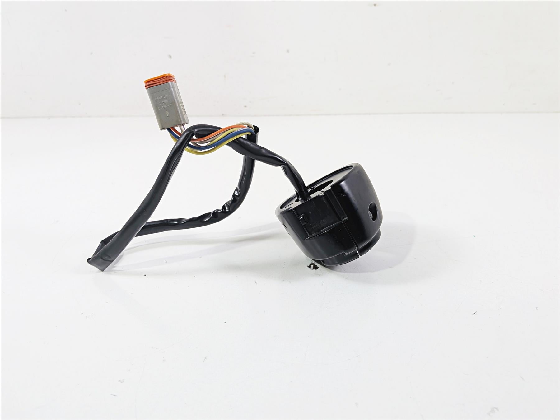 2000 Harley Touring FLHRCI Road King Left Hand Control Switch 71597-96B {{ shop.shopifyCountryName }} - Mototech271