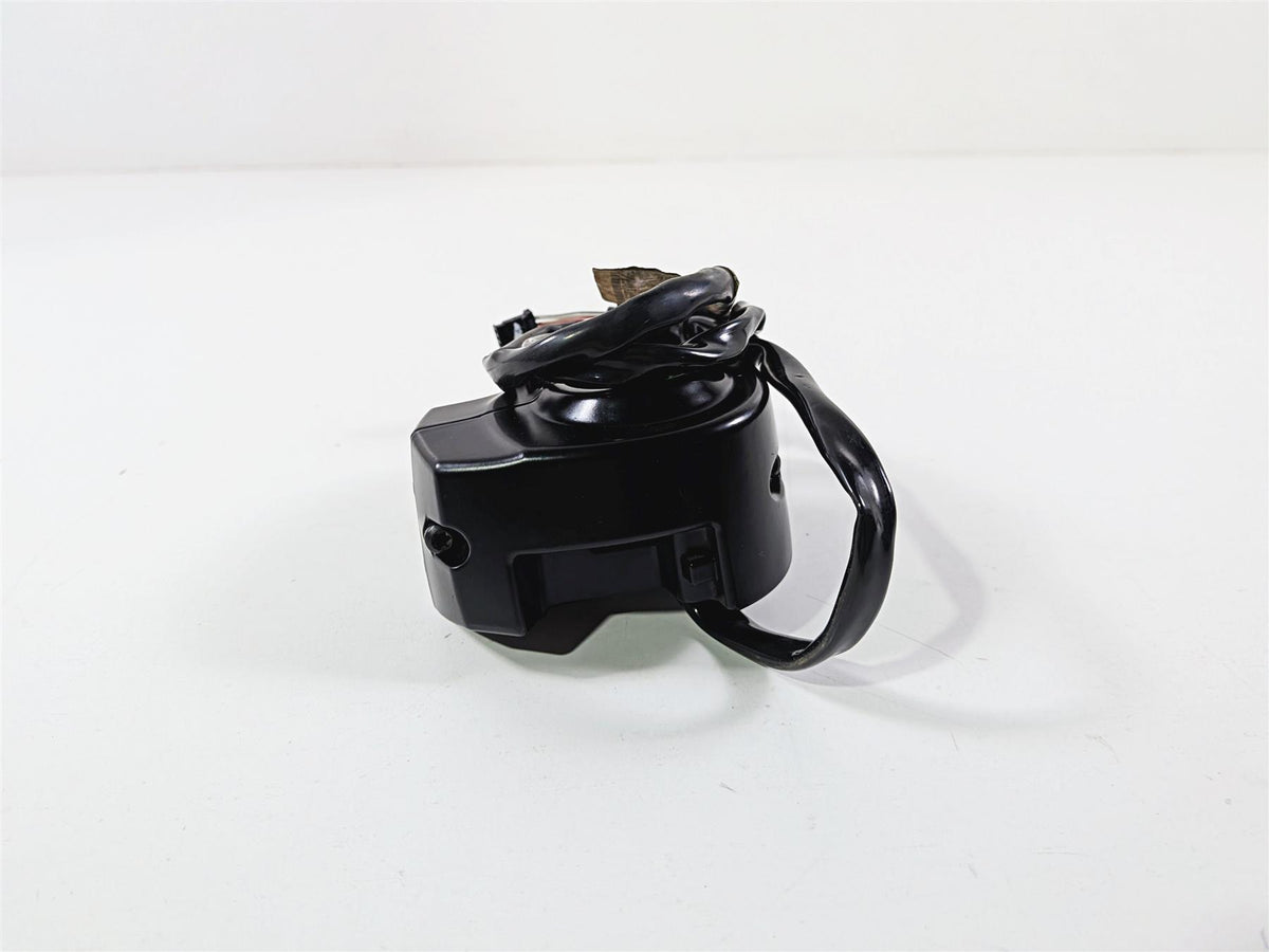 2018 Harley Touring FLHTCU Electra Glide Right Hand Control Switch 69200631-Mototech271