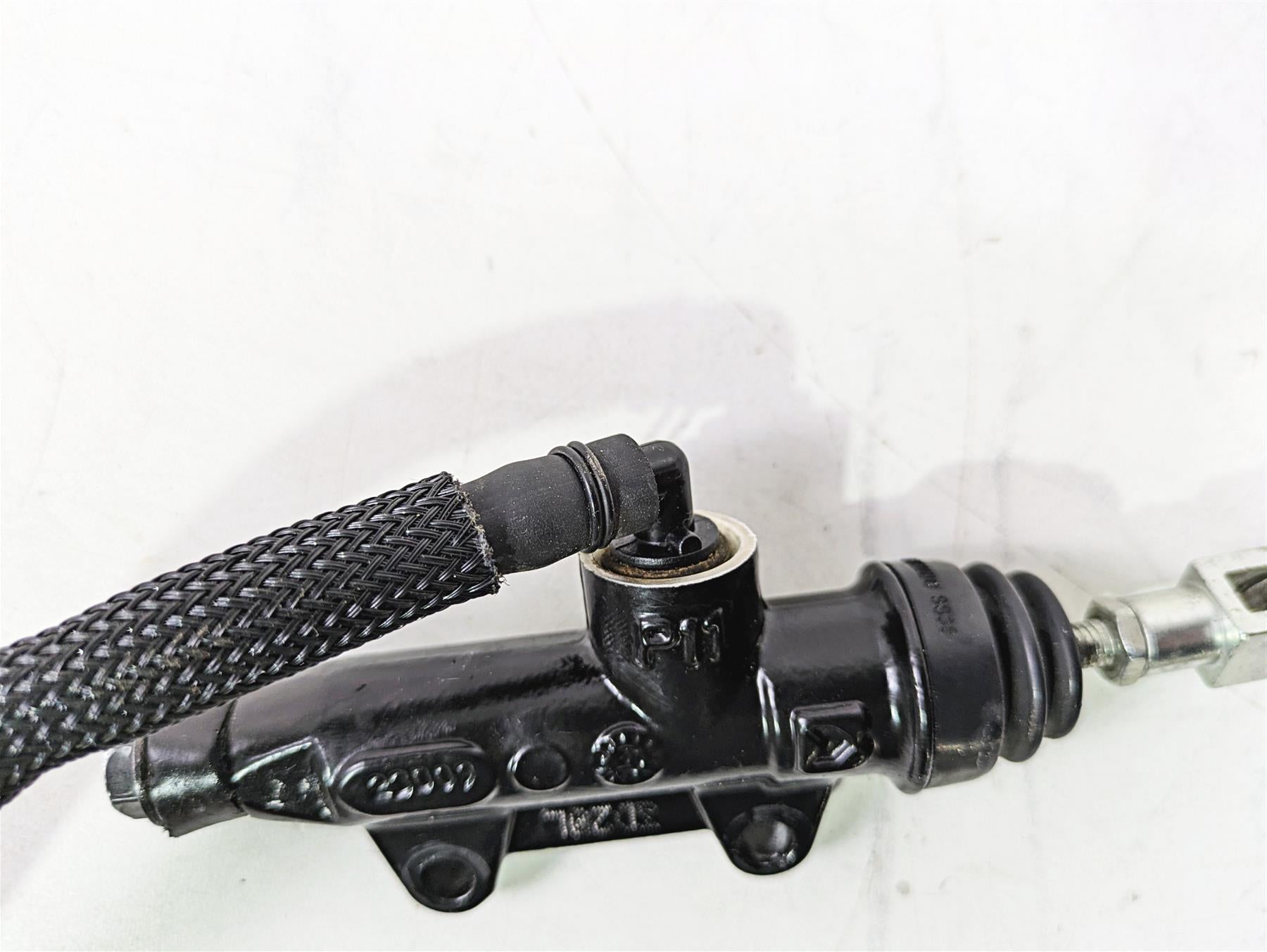 2023 BMW G310R K03 Rear Brake Master Cylinder & Reservoir 34318560098 {{ shop.shopifyCountryName }} - Mototech271
