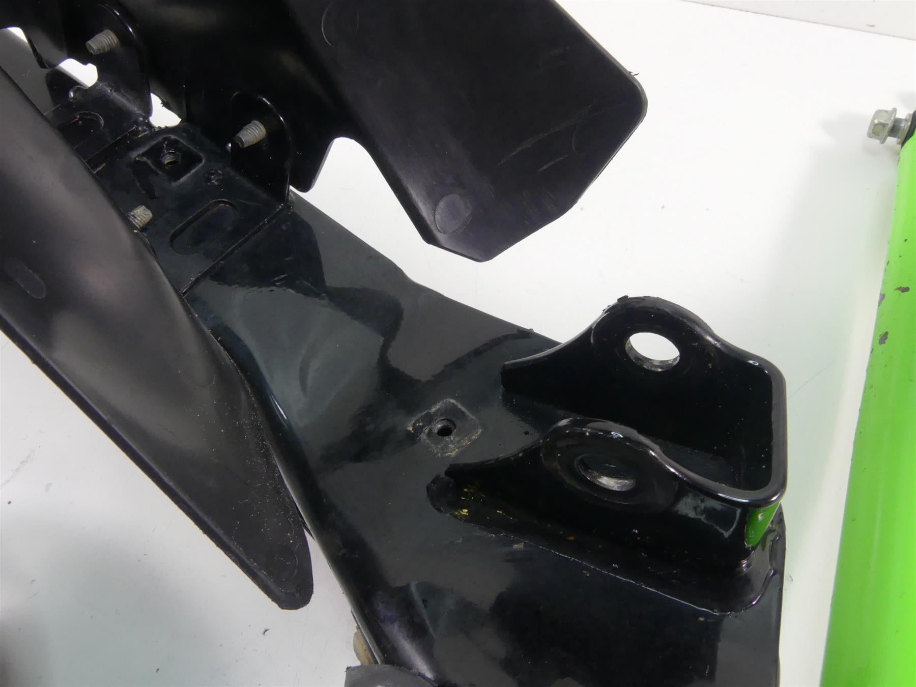 2021 Kawasaki Teryx KRX KRF 1000 Rear Left Trailing Arm Knee Hub Set 39007-0428 {{ shop.shopifyCountryName }} - Mototech271