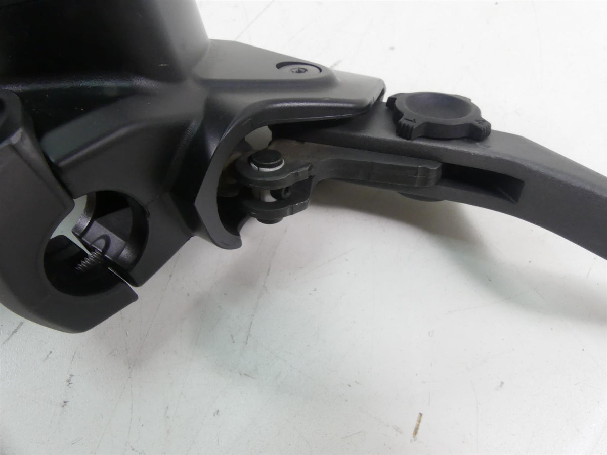 2016 BMW R1200GS K50 Front Brake Master Cylinder + Lever 32728559604 {{ shop.shopifyCountryName }} - Mototech271