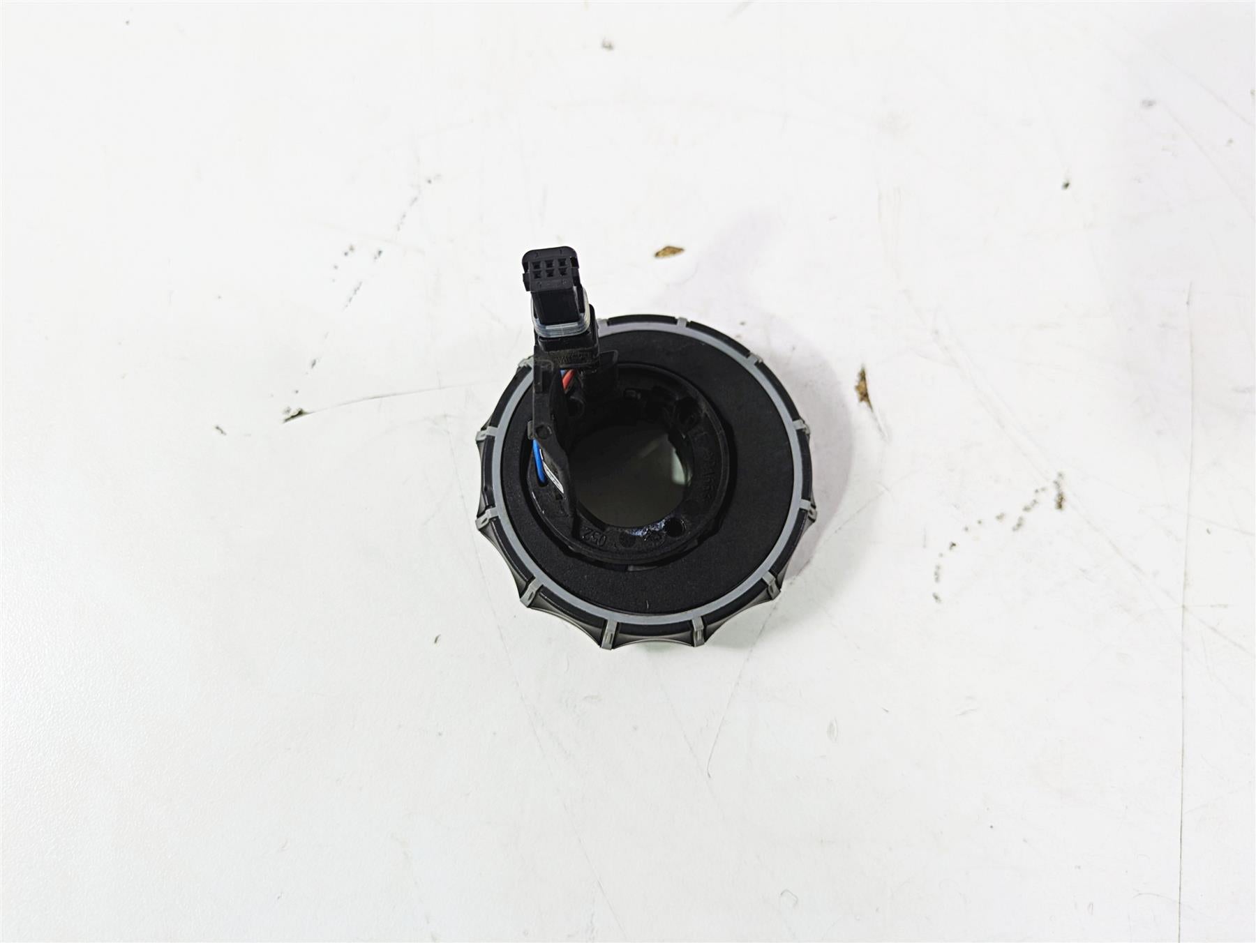 2019 BMW S1000XR K49 Left Round Multi Control Switch 61317727498 {{ shop.shopifyCountryName }} - Mototech271