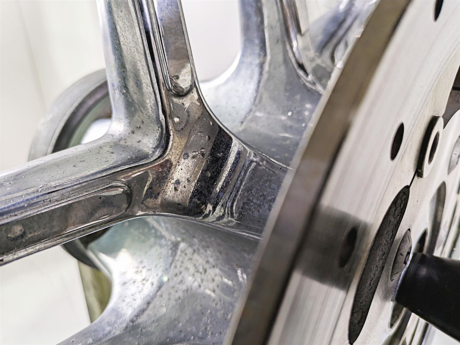 2013 Harley VRSCF Muscle Rod 18x8 Straight Chrome Rear Wheel Rim 40900079 {{ shop.shopifyCountryName }} - Mototech271