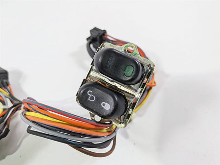 2011 Harley Touring FLHTCU CVO Electra Glide Auxiliary Switch Set 70290-07-Mototech271