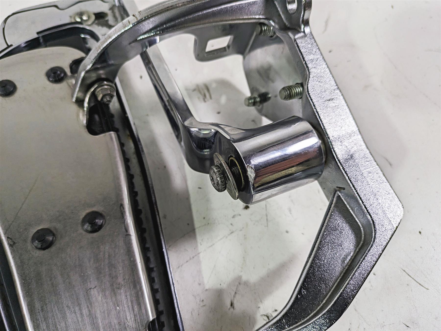 2005 Harley Softail FLSTFSE CVO Fat Boy Floorboard Shifter Brake Set 33688-03A {{ shop.shopifyCountryName }} - Mototech271