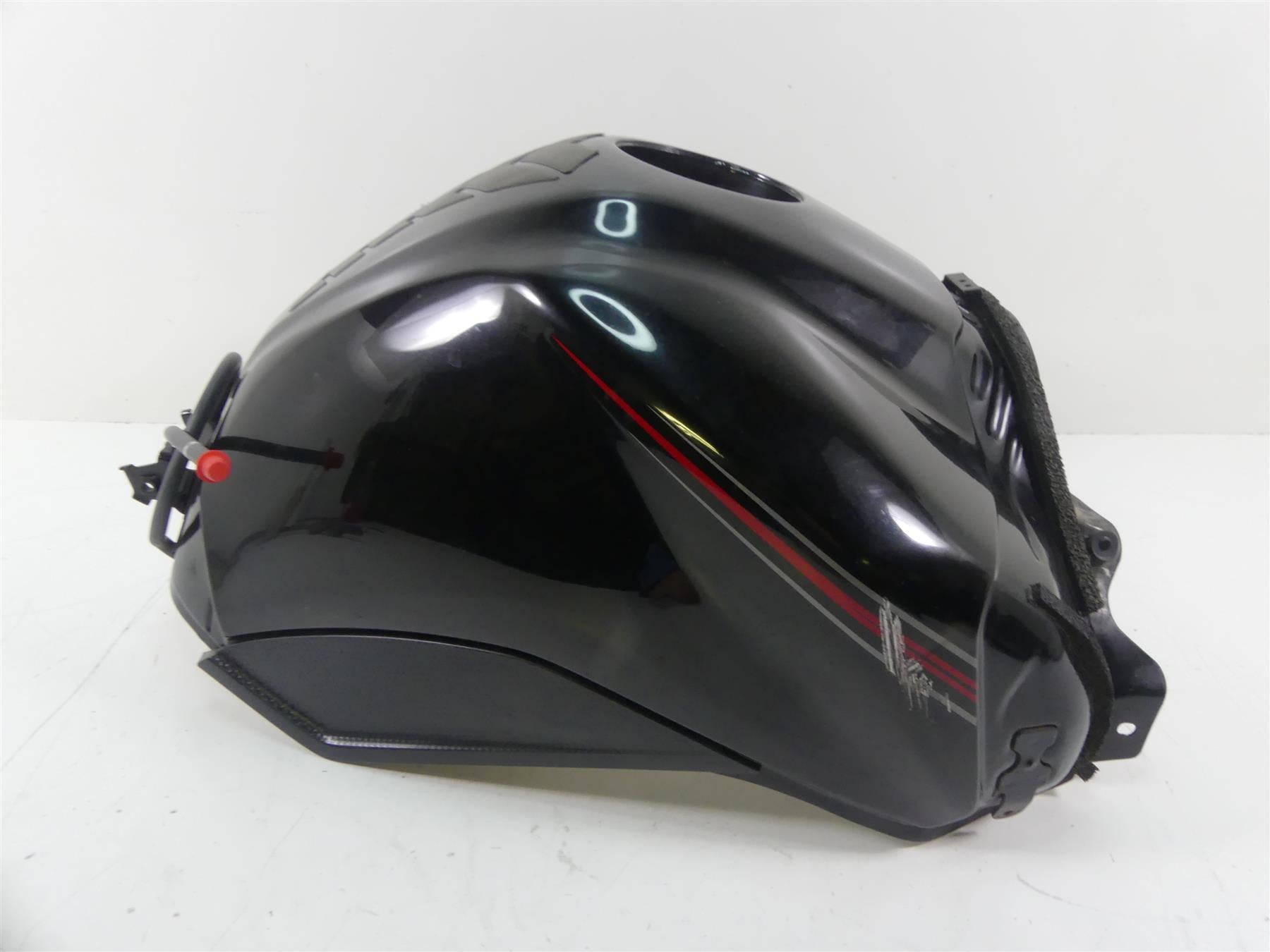 2007 Yamaha FZ1 Fazer Fuel Gas Petrol Tank Reservoir -Read 2D1-YK241-00- {{ shop.shopifyCountryName }} - Mototech271