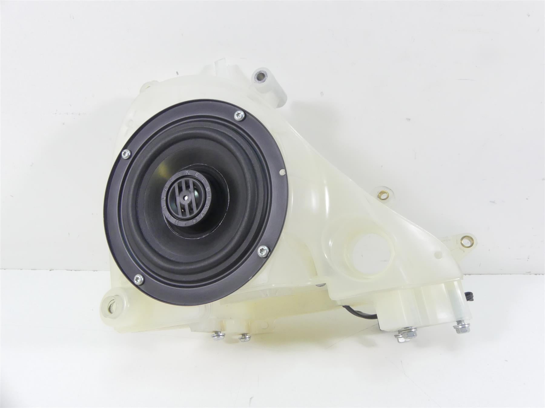 2014 Harley Touring FLHX Street Glide Front Right Speaker & Housing 57000175