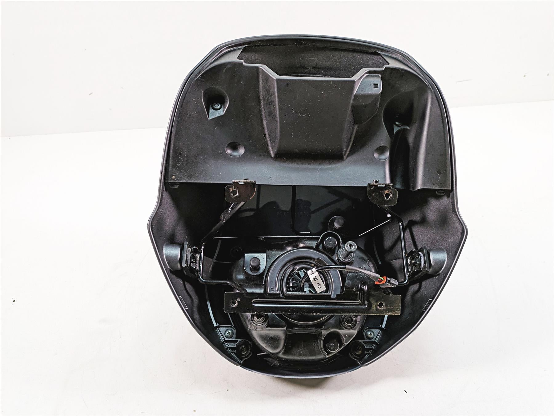 2016 Suzuki M109R VZR1800 Headlight Head Light & Housing Set 35100-48G31-999 {{ shop.shopifyCountryName }} - Mototech271