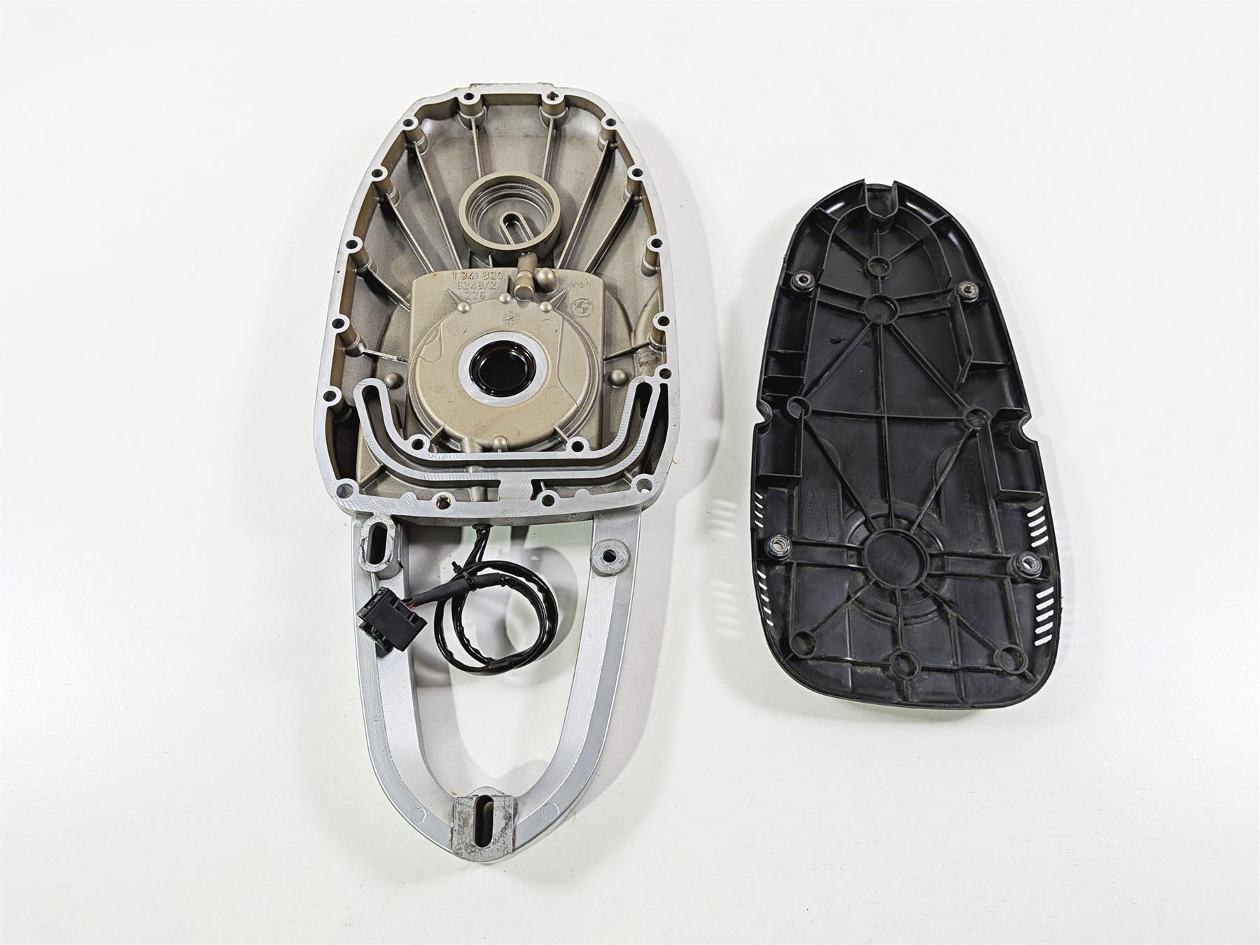 2004 BMW R1150GS R21 Front Engine Alternator Ignition Cover 11111341893 {{ shop.shopifyCountryName }} - Mototech271