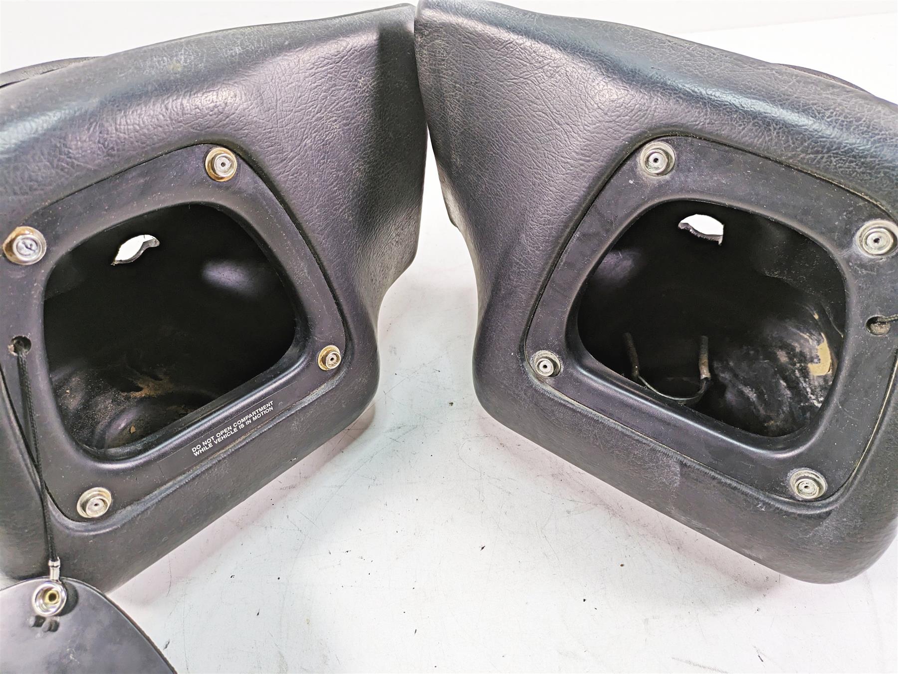 1999 Harley Touring FLHTC Electra Glide Leg Fairing Storage Box Set 58683-89B {{ shop.shopifyCountryName }} - Mototech271