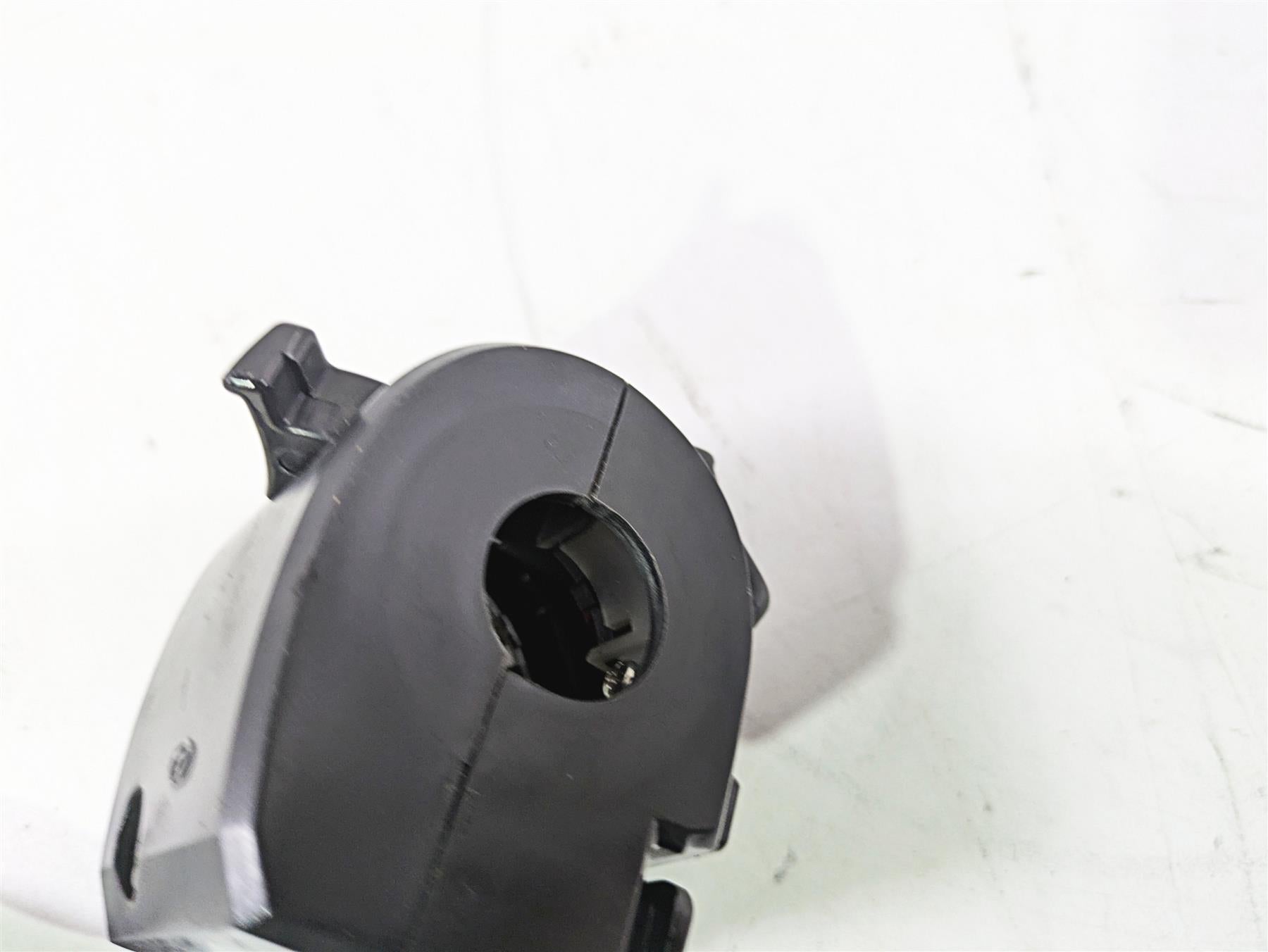 2009 Ducati Monster 1100 S Left Hand Light Horn Control Switch 65110101A {{ shop.shopifyCountryName }} - Mototech271