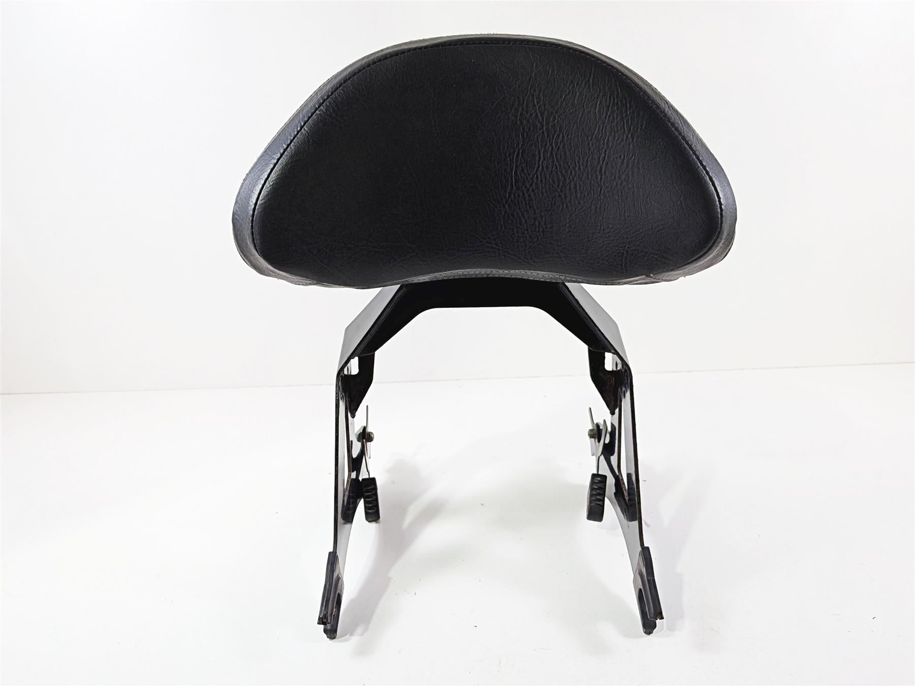 2016 Victory Cross Country Passenger Backrest Back Rest Sissy Bar Quick Release {{ shop.shopifyCountryName }} - Mototech271