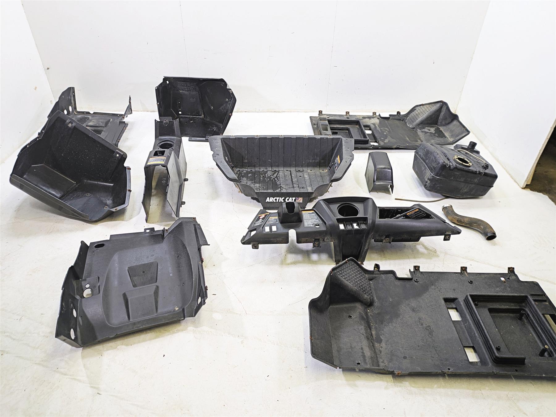 2015 Arctic Cat Wildcat 1000 X LTD Interior Plastic Cover Trim Dash 2416-592 | Mototech271