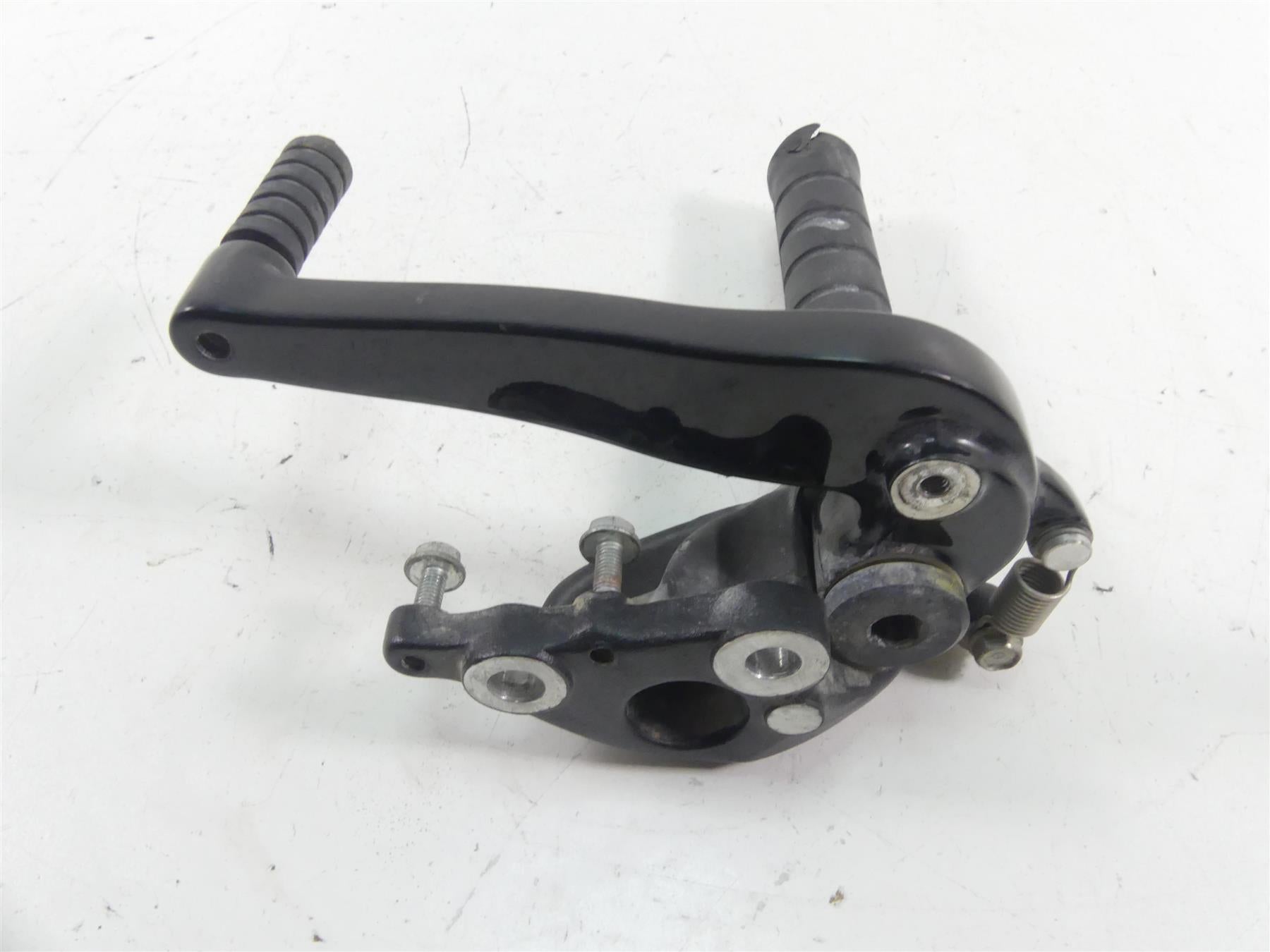 2018 Indian Scout Sixty Right Footpeg Set & Brake Pedal 5138883 5138885 {{ shop.shopifyCountryName }} - Mototech271