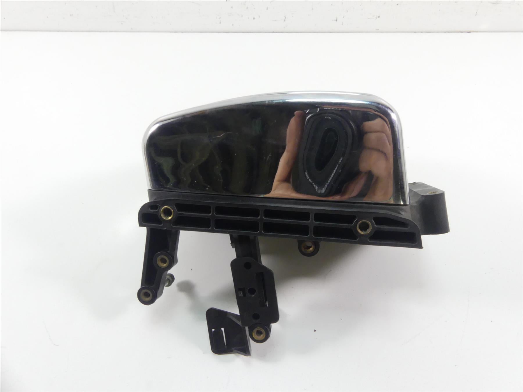 2009 Harley Dyna FXDF SE CVO Fat Bob Electric Tray & Chrome Cover 66437-07 {{ shop.shopifyCountryName }} - Mototech271