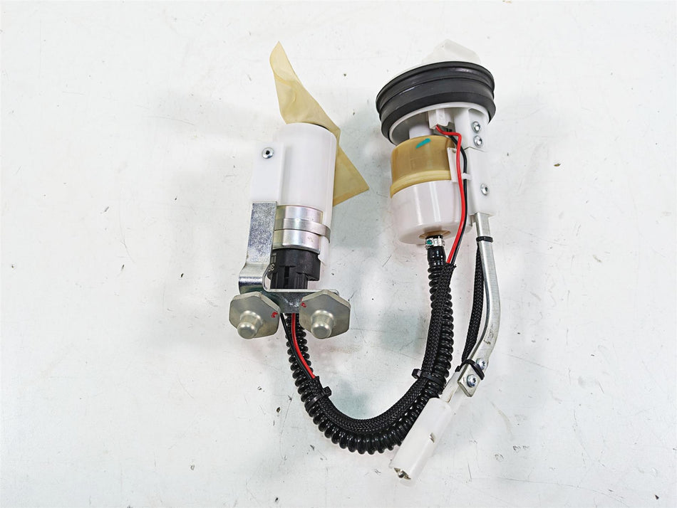 2020 Ducati Hypermotard 950 SP Fuel Gas Petrol Pump - 5k Only 16024362A {{ shop.shopifyCountryName }} - Mototech271