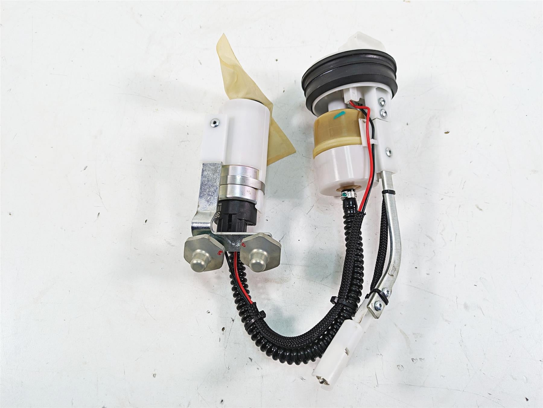 2020 Ducati Hypermotard 950 SP Fuel Gas Petrol Pump - 5k Only 16024362A