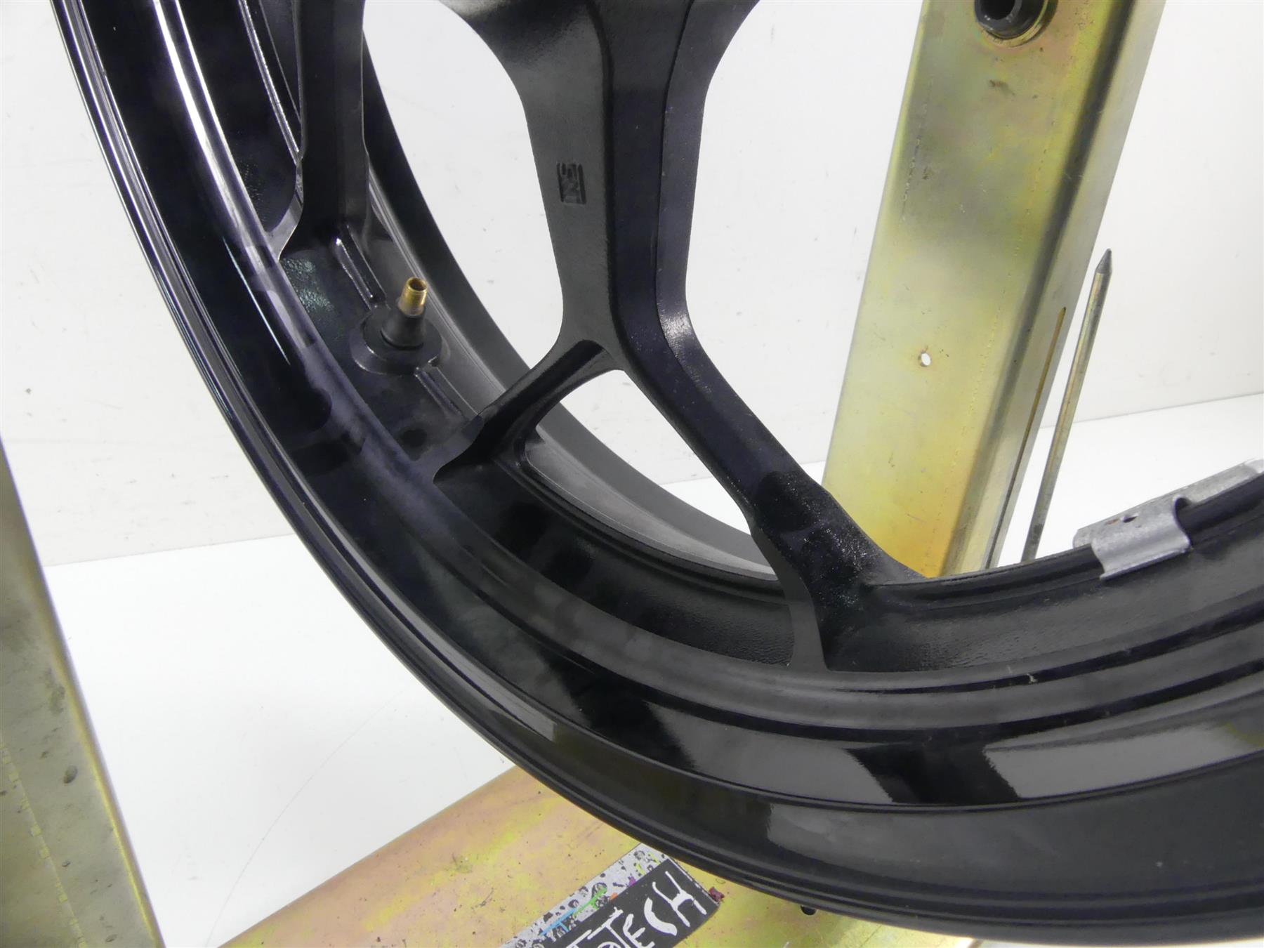 2021 Kawasaki ZX1400 ZX14R Ninja Straight Front 17x3.5 Wheel Rim 41073-0730-18F {{ shop.shopifyCountryName }} - Mototech271