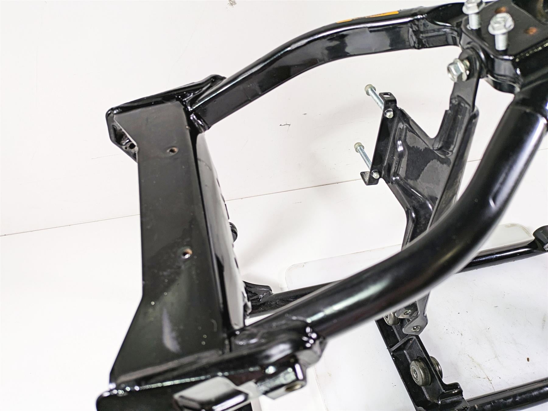 2009 Harley FLSTSB Cross Bones Straight Main Frame Chassis With Clean Colorado Title 47173-11BHP {{ shop.shopifyCountryName }} - Mototech271