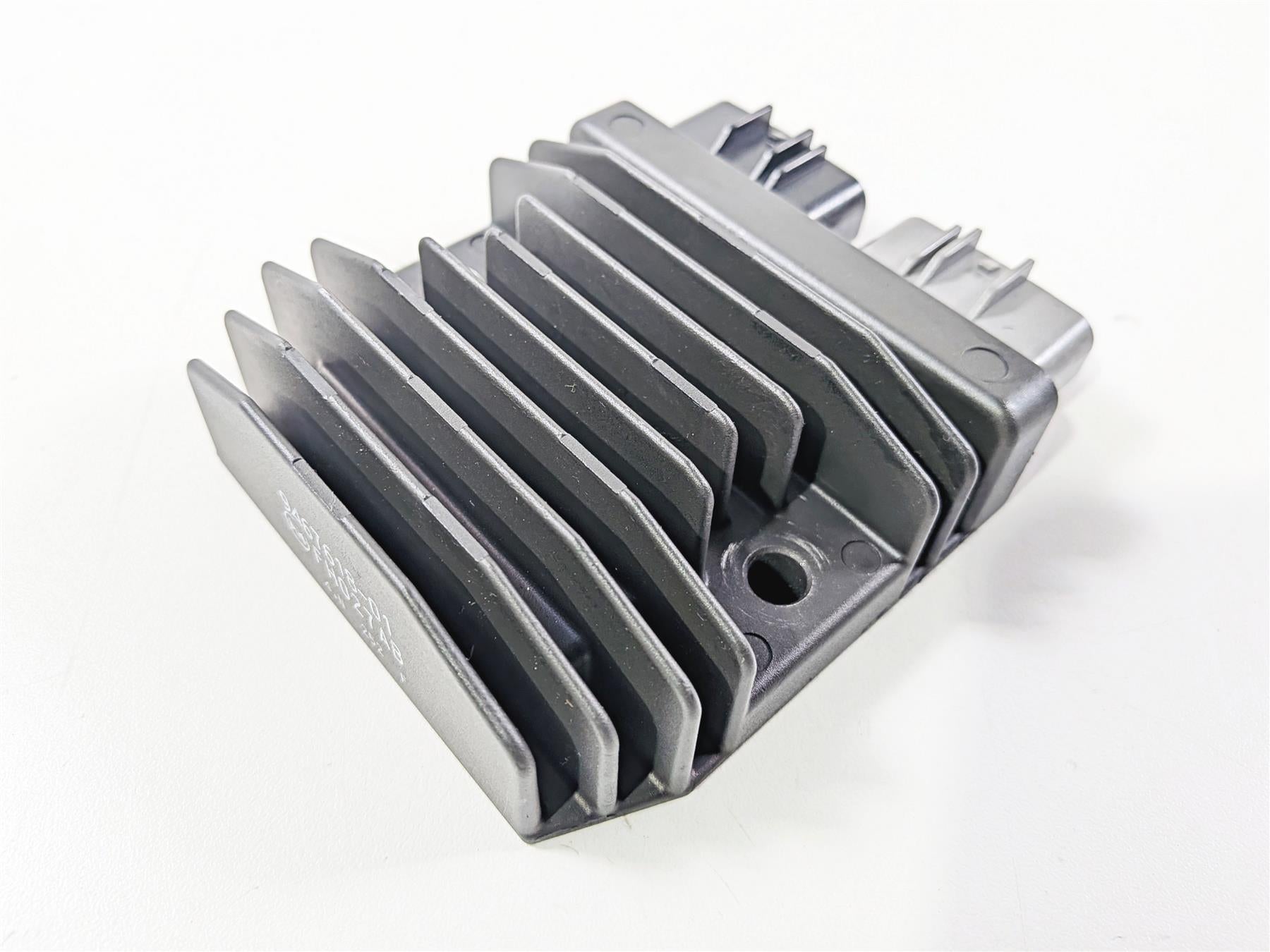 2016 BMW R1200RT RT RTW K52 Rectifier Voltage Regulator FH027AB 12318523367 {{ shop.shopifyCountryName }} - Mototech271