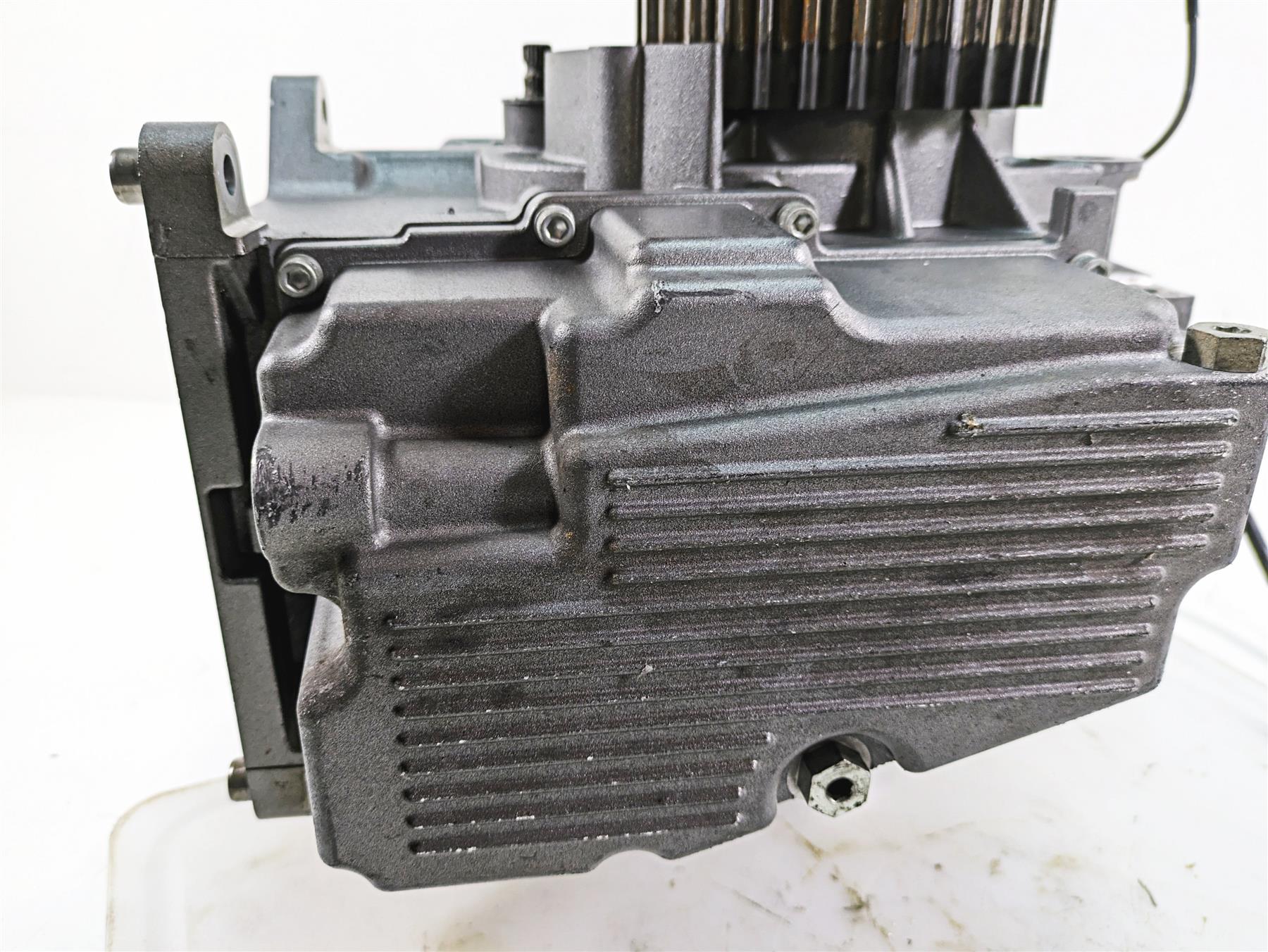 2009 Harley Dyna FXDFSE CVO Fat Bob 6-Speed Transmission Gear Box 32201-08A {{ shop.shopifyCountryName }} - Mototech271