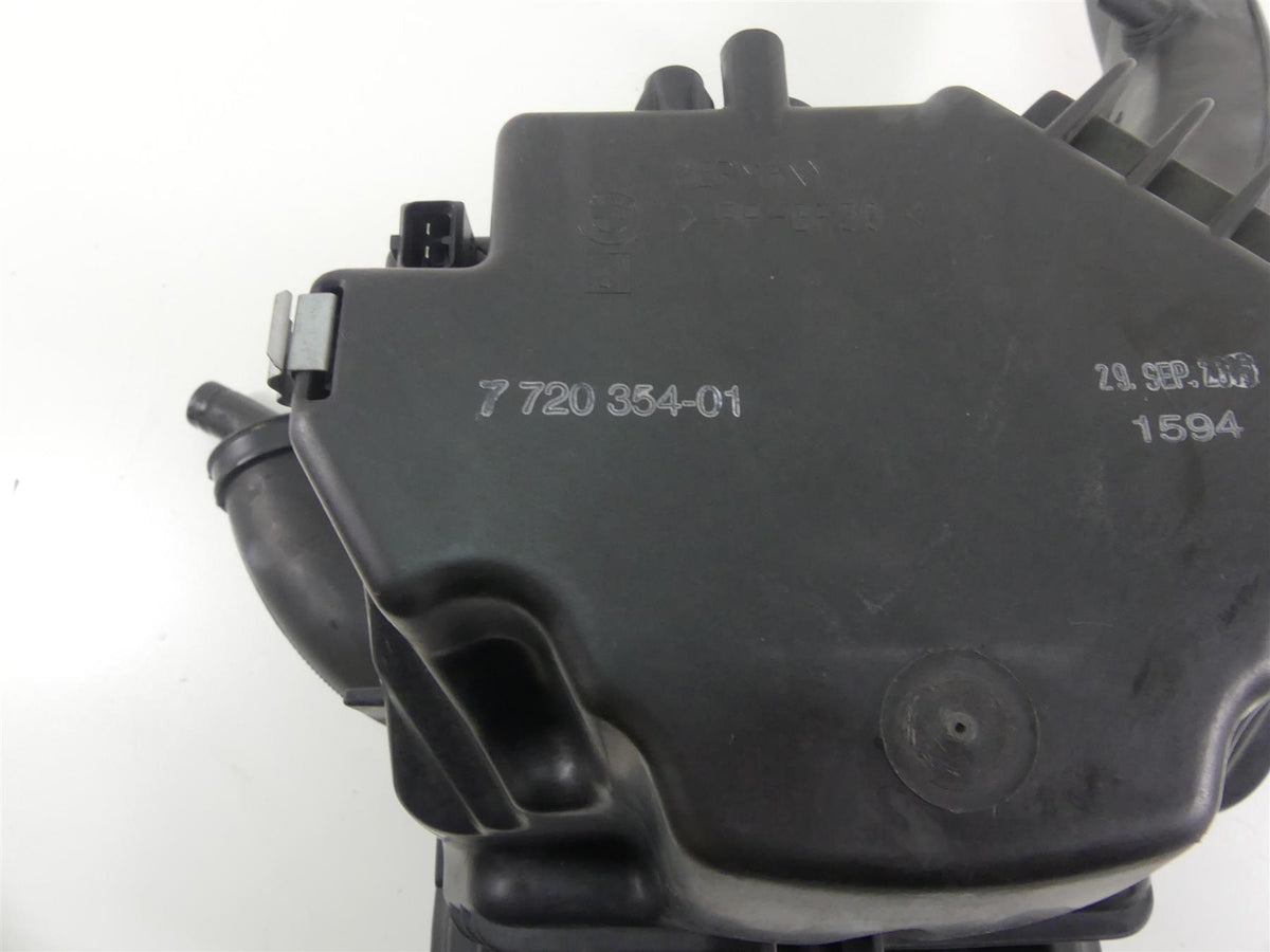 2016 BMW R nineT R9T K21 Air Box Cleaner Breather Filter Set 13717720354 {{ shop.shopifyCountryName }} - Mototech271