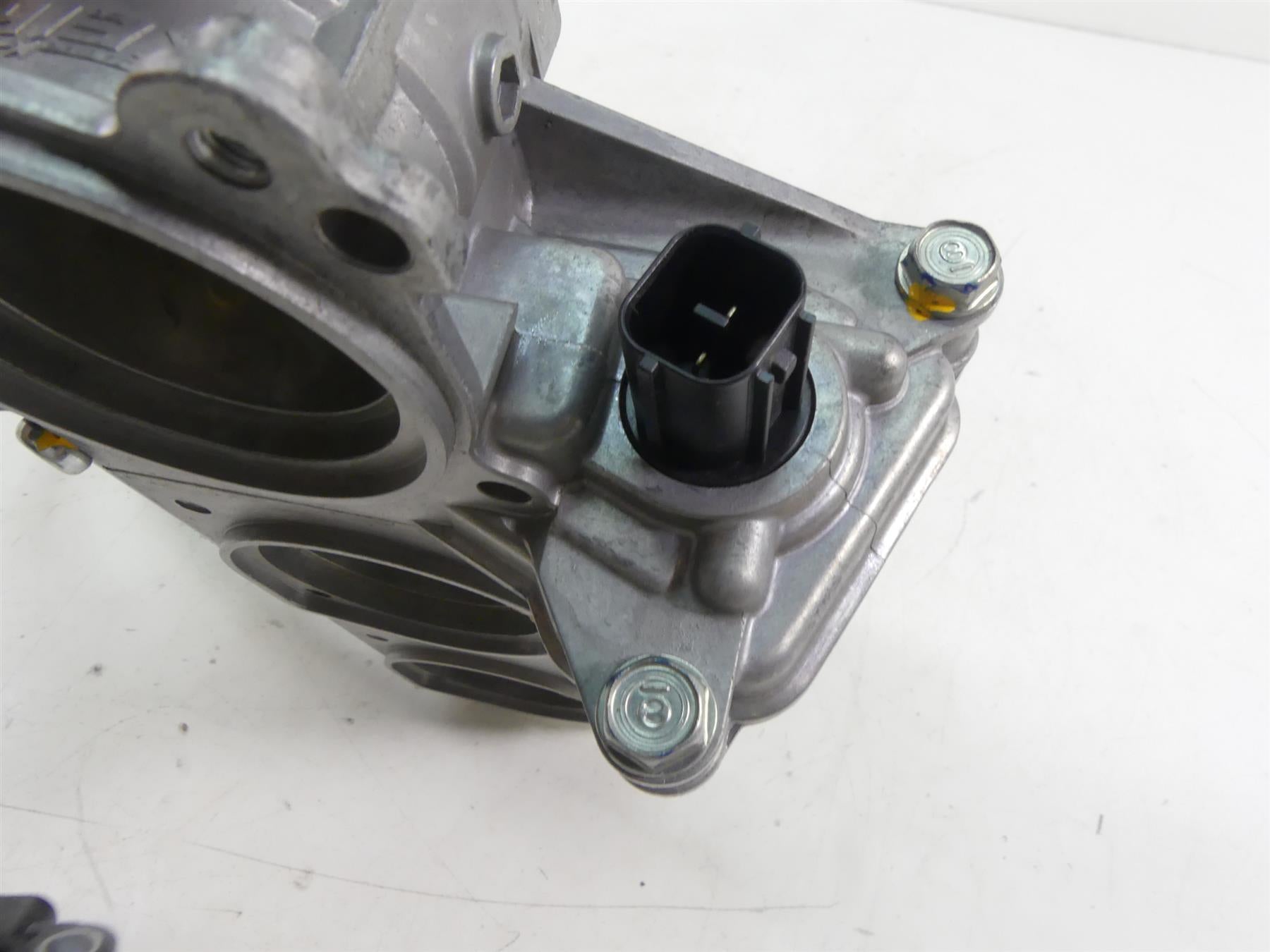 2019 Triumph Street Triple 765R Keihin Throttle Body Bodies T1243415 {{ shop.shopifyCountryName }} - Mototech271