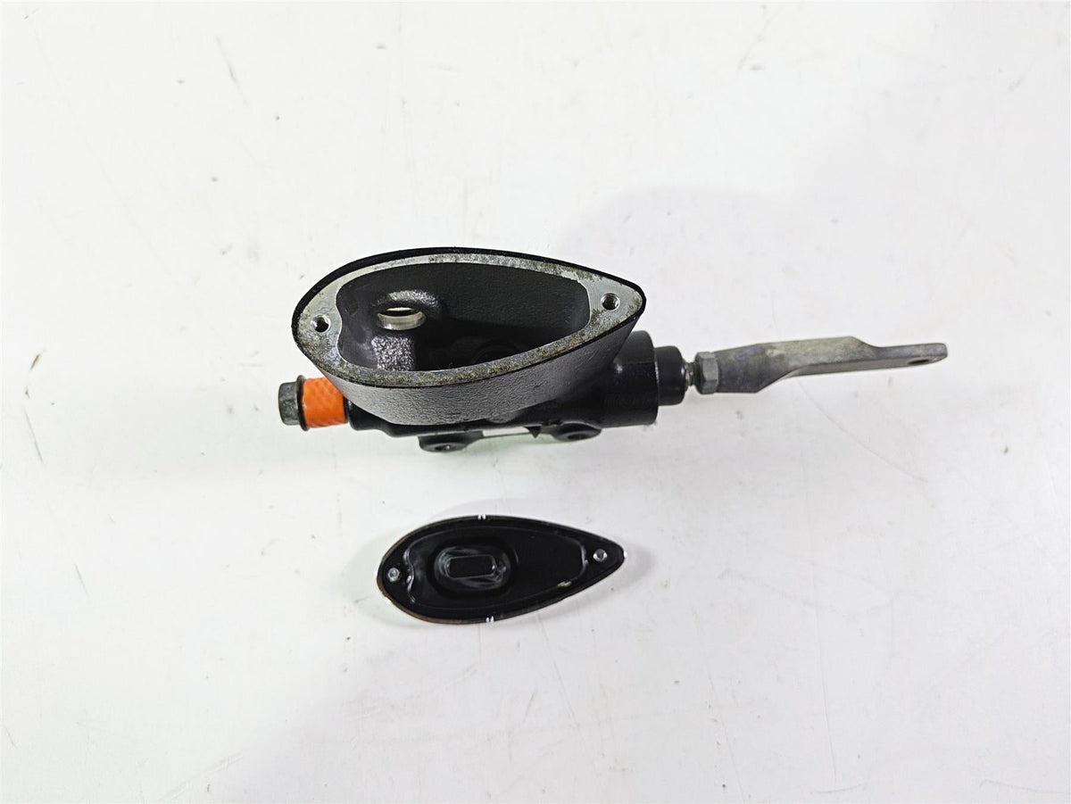 2018 Indian Chieftain Limited Rear Brake Master Cylinder Chrome Lid 1912864 {{ shop.shopifyCountryName }} - Mototech271