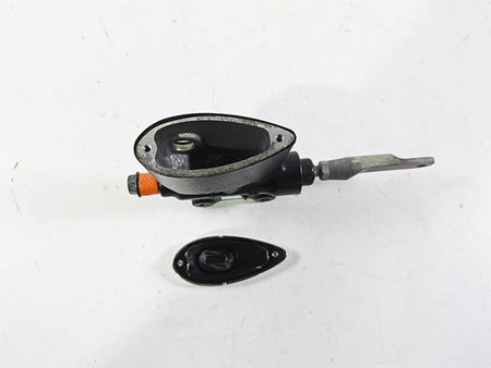 2018 Indian Chieftain Limited Rear Brake Master Cylinder Chrome Lid 1912864 {{ shop.shopifyCountryName }} - Mototech271
