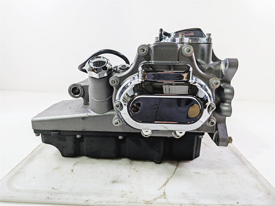 2015 Harley Touring FLTRUSE CVO Road Glide Transmission Gear Box 6 Spd 33203-10A-Mototech271