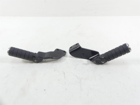 2005 Honda V-Twin VTX1800 S3 Rear Passenger Footpegs 50680-MCV-000 50685-MCV-000 {{ shop.shopifyCountryName }} - Mototech271