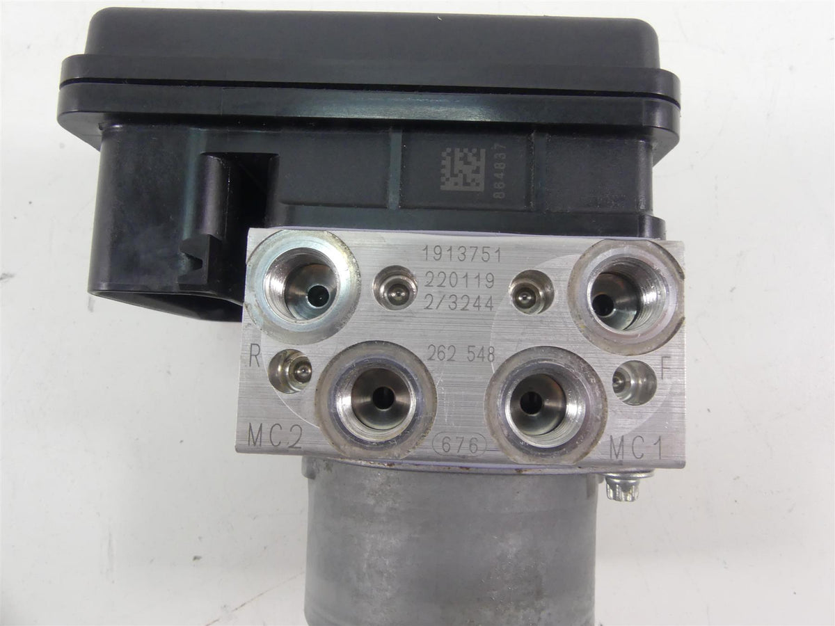 2022 Indian FTR1200 S Abs Brake Pump Pressure Module Unit 2209771 {{ shop.shopifyCountryName }} - Mototech271