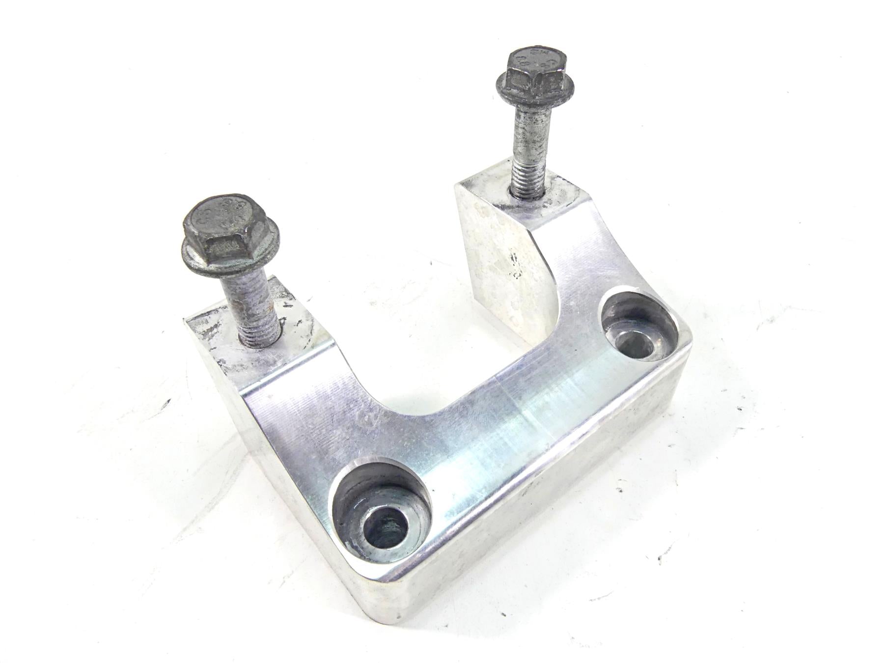 2013 Harley VRSCF Muscle Vrod 2" Pullback Pull Back Handlebar Holder {{ shop.shopifyCountryName }} - Mototech271
