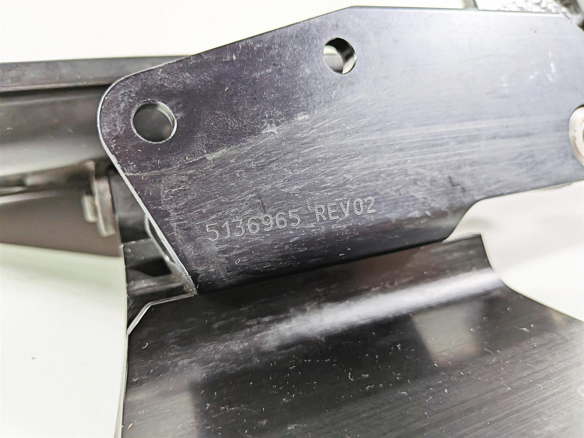 2016 Victory Cross Country Front Right Floorboard & Brake Pedal 1021216 5134178 {{ shop.shopifyCountryName }} - Mototech271