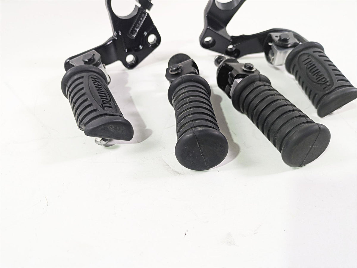 2013 Triumph Bonneville Front Rear Footpeg Rest Set T2070807 T2070806 {{ shop.shopifyCountryName }} - Mototech271