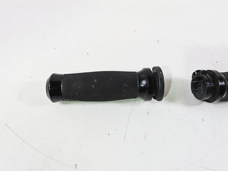 2015 Harley FXDF Dyna Fat Bob Get-A-Grip Hand Grip Set 56100008 {{ shop.shopifyCountryName }} - Mototech271