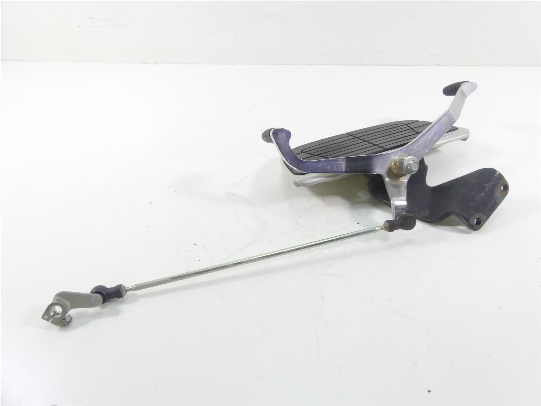 2009 Honda VTX1300 Touring Front Left Floor Board & Shifter Pedal 50625-MEA-670 {{ shop.shopifyCountryName }} - Mototech271