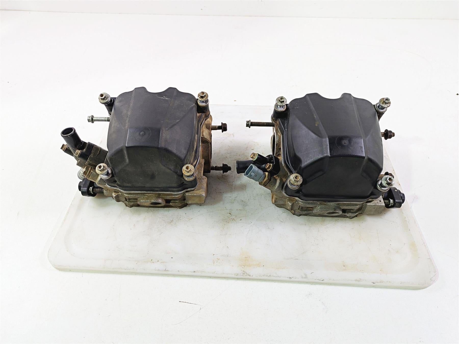 2011 Can-Am Outlander 650 4X4 XT Cylinderhead Cylinder Head Set 420623941