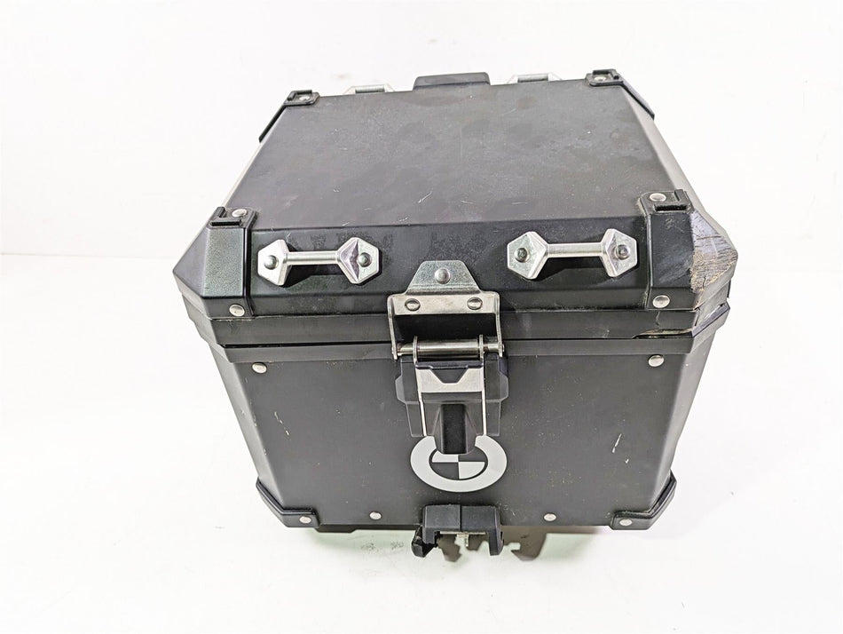 2021 BMW R1250GS K51 Adv Rear Top Case Trunk Bag - Damaged 77432472170 {{ shop.shopifyCountryName }} - Mototech271