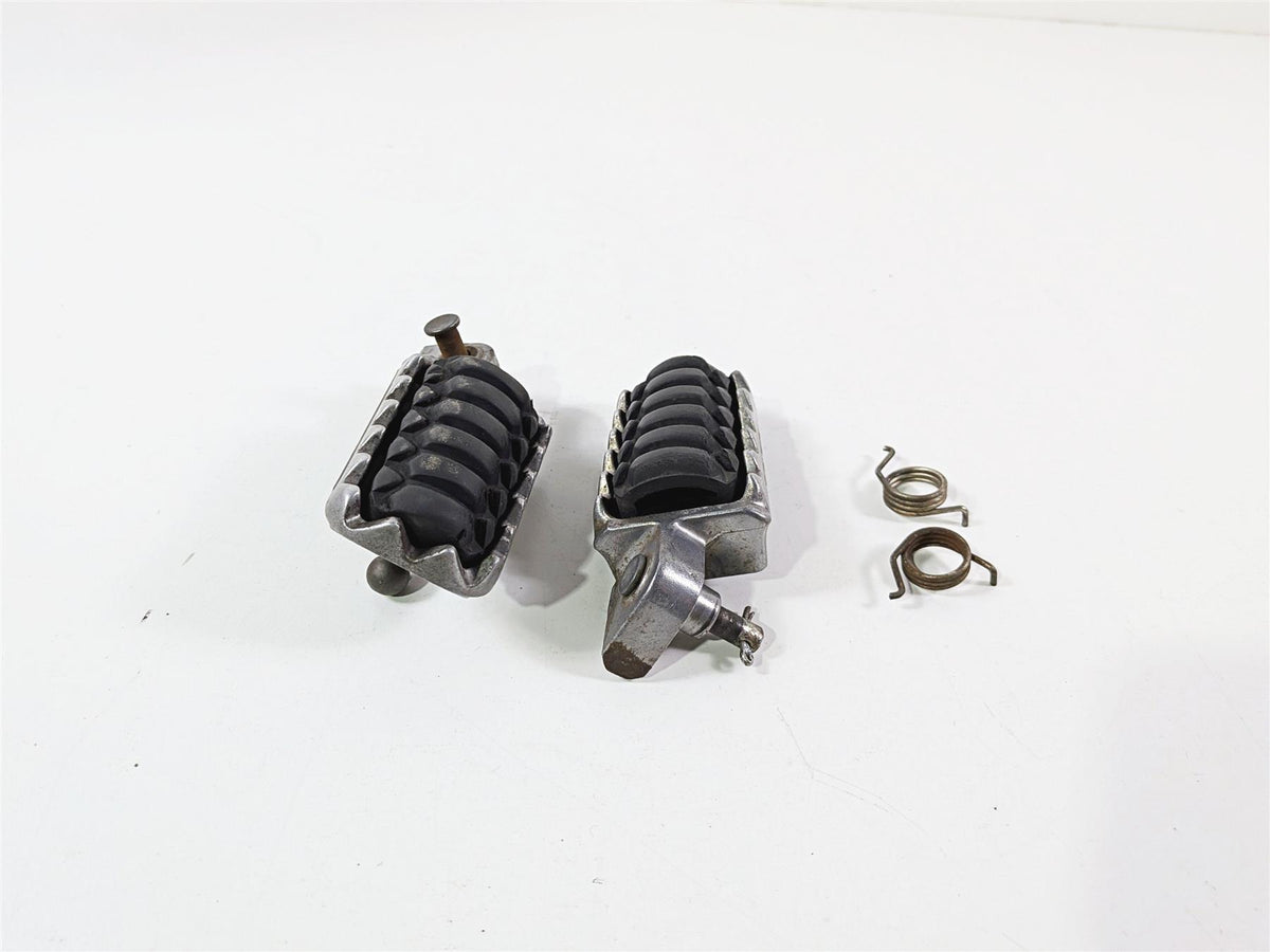 2012 Yamaha XT1200 Super Tenere Front Footpeg Foot Peg Set 23P-27451-00-00 {{ shop.shopifyCountryName }} - Mototech271