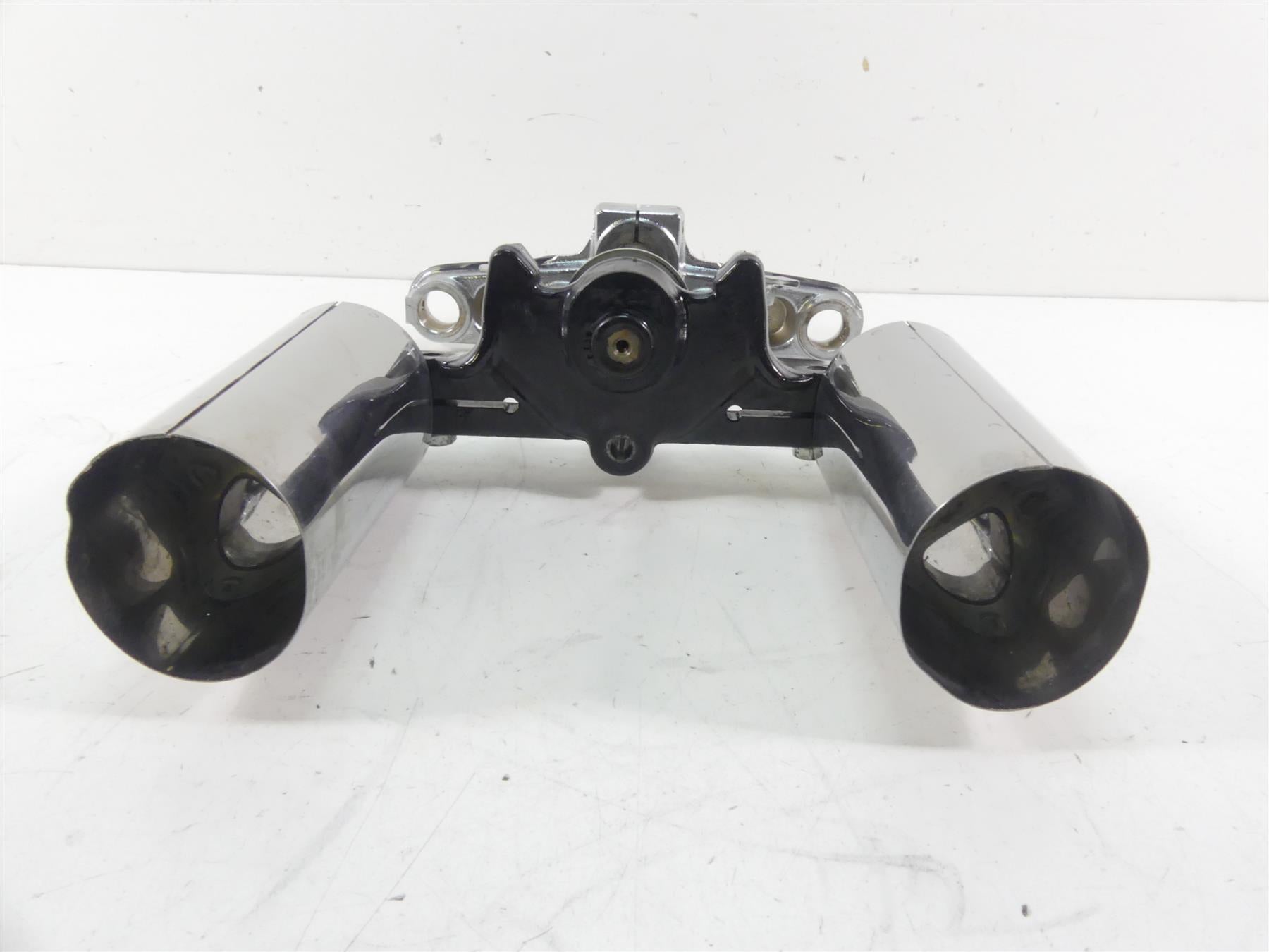 2017 Harley FLS Softail Slim Upper & Lower Triple Tree Set 45456-86B 45605-00A {{ shop.shopifyCountryName }} - Mototech271