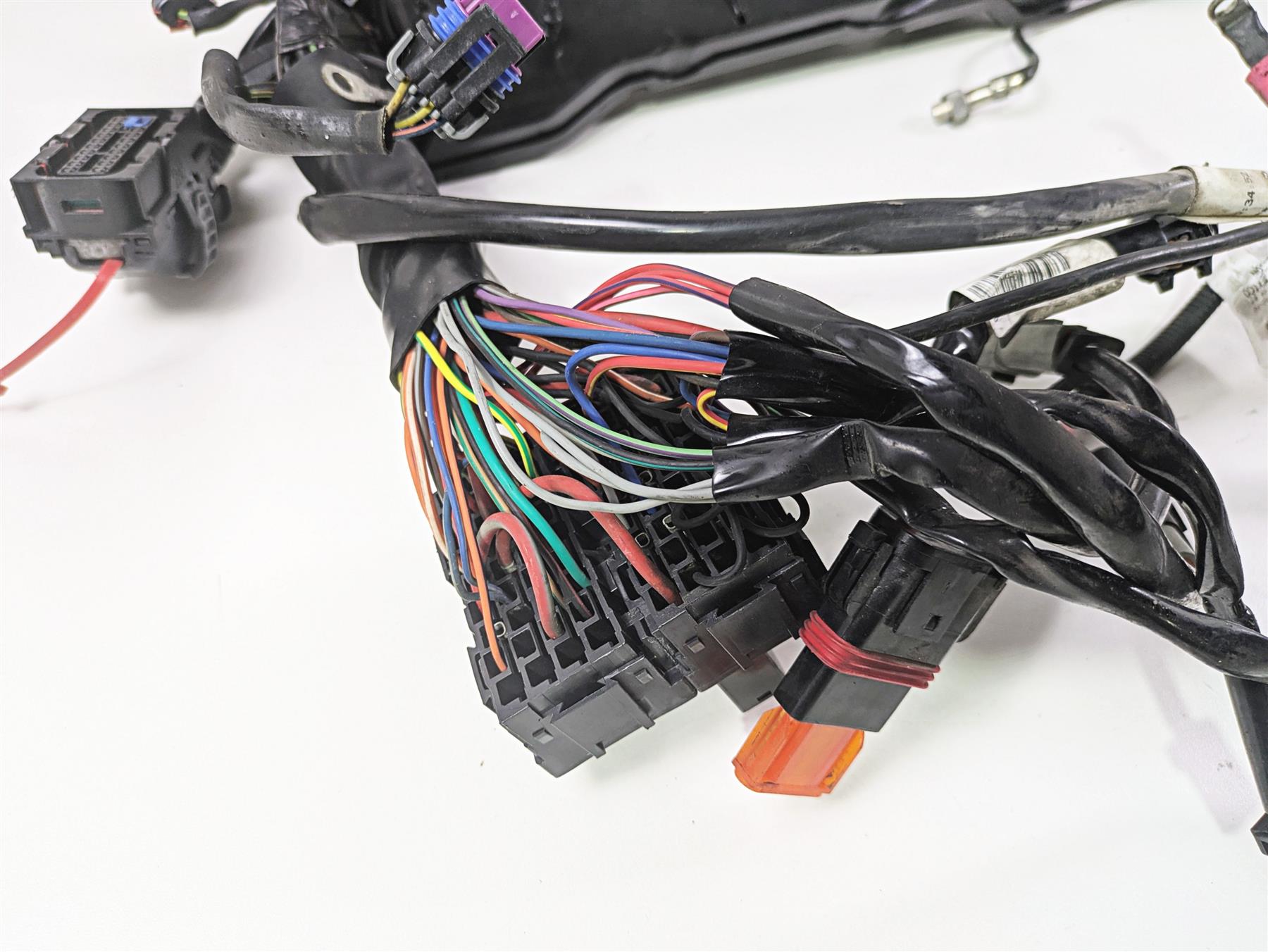 2010 Harley Touring FLHXSE CVO Street Glide Wiring Harness Loom Abs 71048-10 {{ shop.shopifyCountryName }} - Mototech271