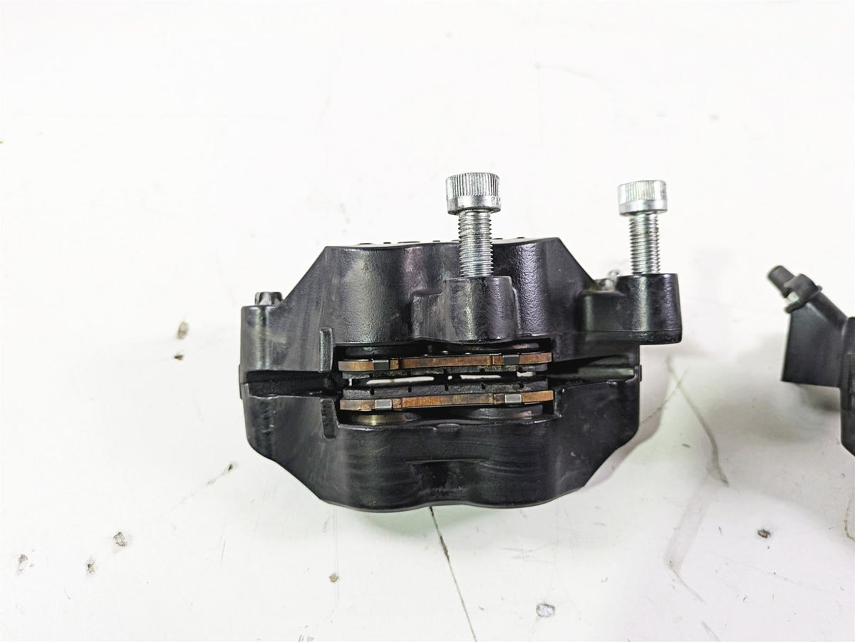 2012 Victory Cross Country Front Brake Caliper Set 1911512 1911513 {{ shop.shopifyCountryName }} - Mototech271