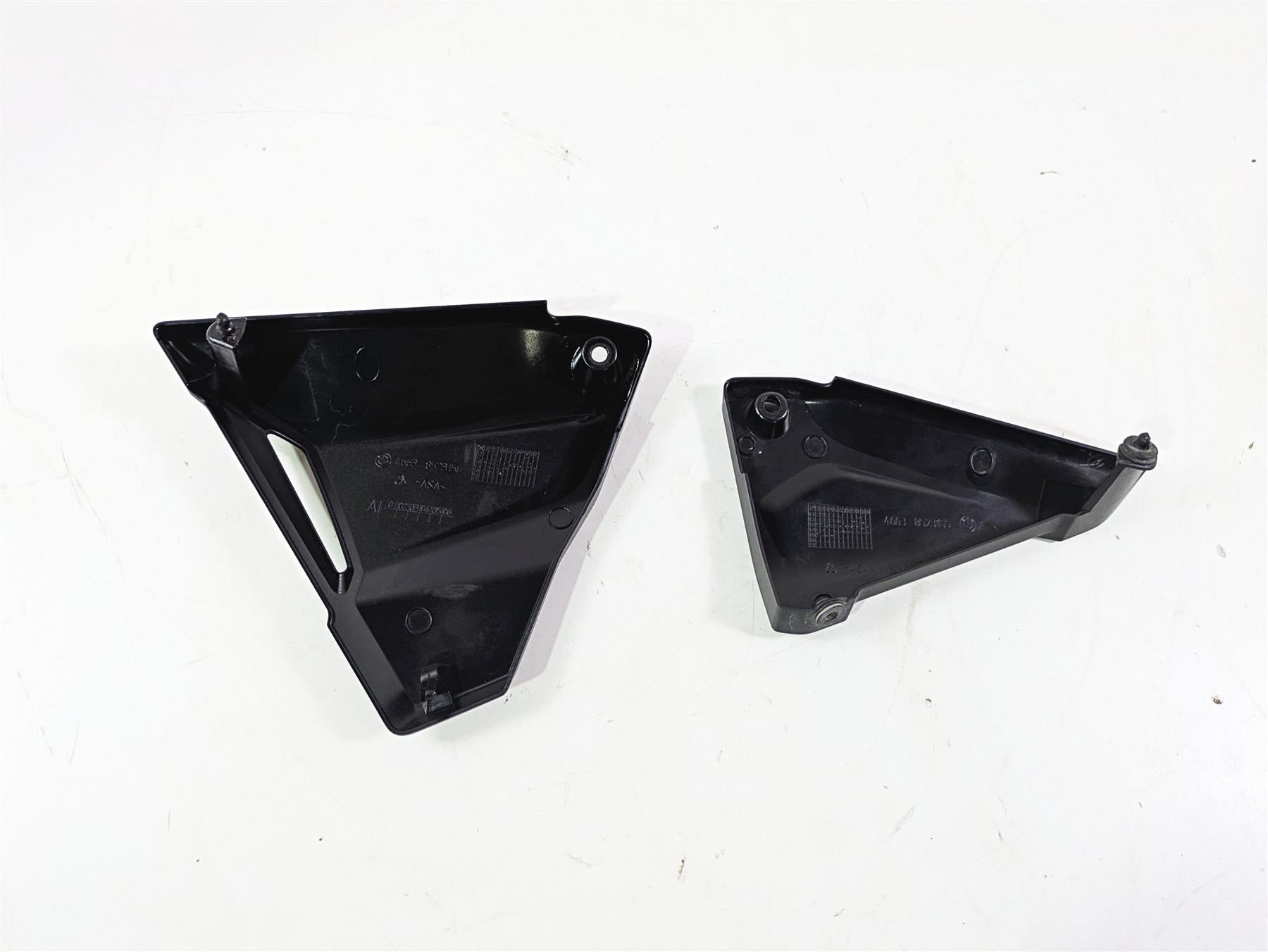 2015 BMW R1200 GS Adv K51 Battery Side Cover Fairing Set 46638523155 46638523156 {{ shop.shopifyCountryName }} - Mototech271